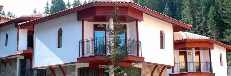 Exterior Ski Chalets at Pamporovo - an Affordable Village Holiday for Families or Groups