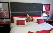 Kamar Tidur 3 Self Catering 1 Bedroom Sofa Bedfull Bathroom Ideal for 4 Guets - Welcome