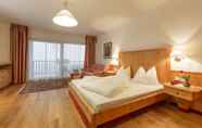 Kamar Tidur 7 Hotel Steinegger