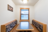 Bedroom Pinedale Cozy Cabins