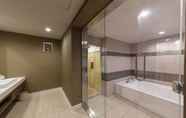 In-room Bathroom 6 Hotel Sylph - Adults Only