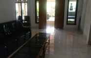 Lobby 3 Dista Homestay