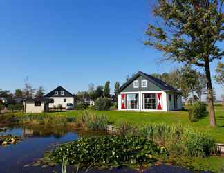 Exterior 2 Detached, Light Chalet With Dishwasher not far From Hoorn