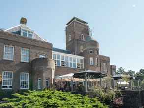 Exterior 4 Quaint Holiday Home in Bergen aan Zee near Sea