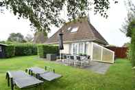 Common Space Luxury Detached Holiday Home, Located in Earnewald in the Heart of the Lake Area