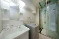 Phòng tắm bên trong Yoyogi Apartment 2-301