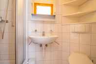 Toilet Kamar Rothornblick 52