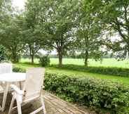 Common Space 5 Beautiful Farmhouse in Valthe With Garden