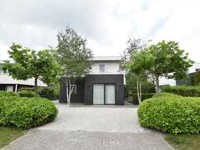 Exterior 4 Modern Villa in Harderwijk with Hot Tub