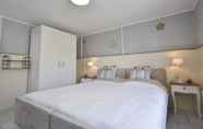 Kamar Tidur 7 Lovely Holiday Home With Garden, Barbecue, Garden Furniture