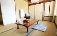 Bedroom 6 Antique room with Onsen in Atami