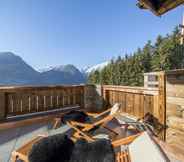 พื้นที่สาธารณะ 3 Chalet With Sauna in Neukirchen am Großvenediger