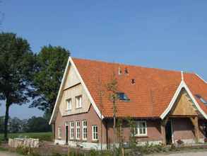 Exterior 4 Luxury Farmhouse near Forest in Dinkelland