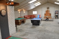 Entertainment Facility Cozy Holiday Home in Elsendorp With a Garden