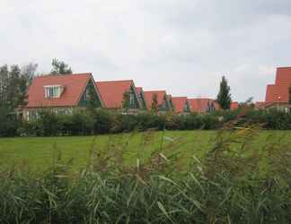 Exterior 2 Detached Holiday Home near Grevelingenmeer Lake