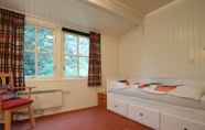 Kamar Tidur 7 Cosy Holiday Home in Maarheeze With Verandah