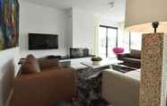 Ruang untuk Umum 6 Modern Villa with Hot Tub & Sauna in Harderwijk Flevoland