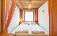 Bedroom 4 Appartements Traxl by Skinetworks