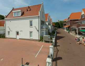 Exterior 2 Spacious Apartment in Koudekerke With Terrace