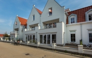 Exterior 6 Beautiful Seaside Apartment in Koudekerke