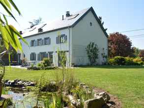 Exterior 4 House With Large Garden Next to the Royal Castle of Ciergnon