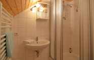Toilet Kamar 2 Detached Holiday Home in Saxony With Gorgeous View