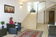 Lobby Quiet Apartment with Balcony near Riccione