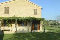 Exterior Stylish Villa in Recanati With Private Swimming Pool