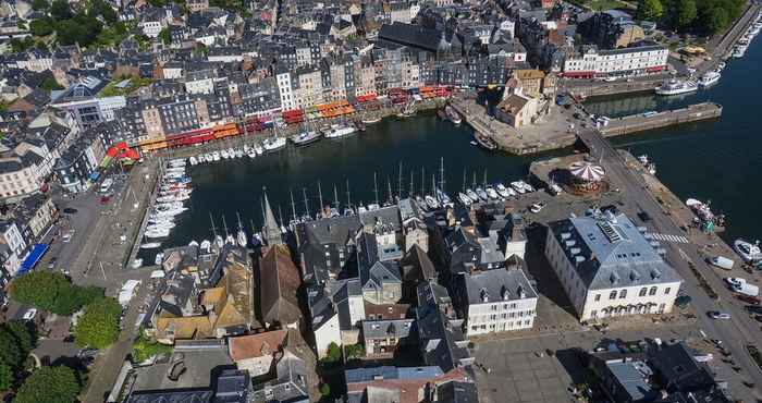 Nearby View and Attractions Les Maisons de Maje - Les Majestic