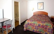 ห้องนอน 3 InTown Suites Extended Stay Select Orlando Fl- Lee Rd