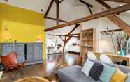 Common Space 6 Vibrant Farmhouse near Forest in Heeze-Leende