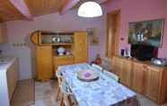 Kamar Tidur 7 Graceful Apartment With Garden,bbq,heating, Garden Furniture