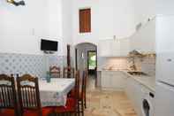 Bedroom Inviting Holiday Home in Montemor-o-novo With Pool