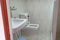 Toilet Kamar Restway Inn