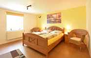 Kamar Tidur 6 Comfortable Apartment Near Insel Poel