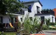 Luar Bangunan 2 Tastefully Furnished Sea View Villa in Malchow