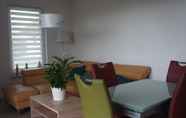 Ruang untuk Umum 4 Tastefully Furnished Sea View Villa in Malchow