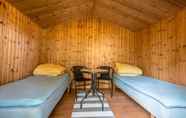 Kamar Tidur 6 Alholmens Bad o Camping