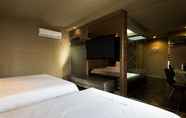 Kamar Tidur 6 Aria Motel