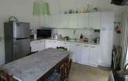 Kamar Tidur 3 Cosy Holiday Home in Romano With Garden