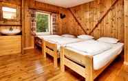 Kamar Tidur 5 Lavish Holiday Home in Durbuy With Sauna