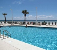 Swimming Pool 3 Tradewinds 901