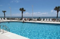 Swimming Pool Tradewinds 901