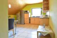 Kamar Tidur Sun-kissed Apartment in Lirstal With Garden