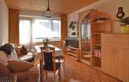 Ruang untuk Umum 4 Cosy Holiday Home in Hinternah, Thuringia, With Balcony and Garden