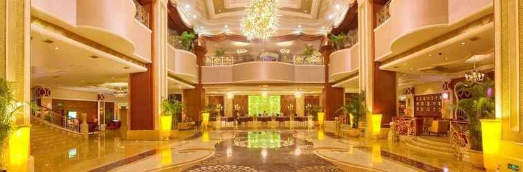 Lobby Grand New Century Hotel Hohhot
