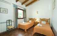 Bedroom 6 Villa Aina