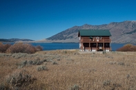 Exterior Henrys Lake Goose Bay