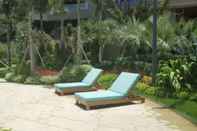 Swimming Pool Yi Shu Jing Pin Holiday Hotel