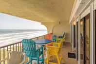 Common Space Beachfront Condo w Panoramic 12th-floor Gulf View!